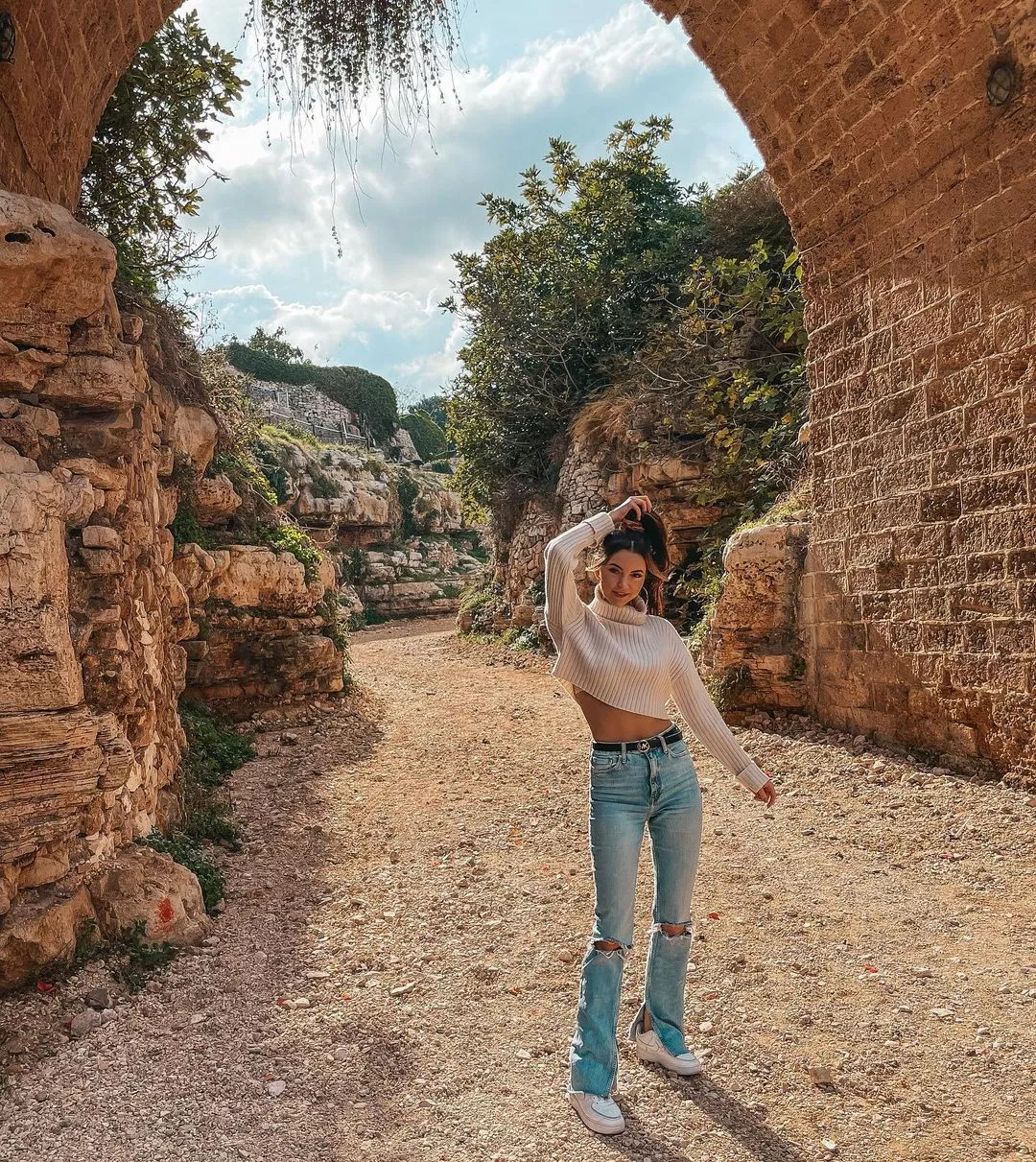 Angelika Żmijewska z duetu Topky kusi zgrabnym ciałem! Artystka disco polo wygląda jak znana modelka?! 